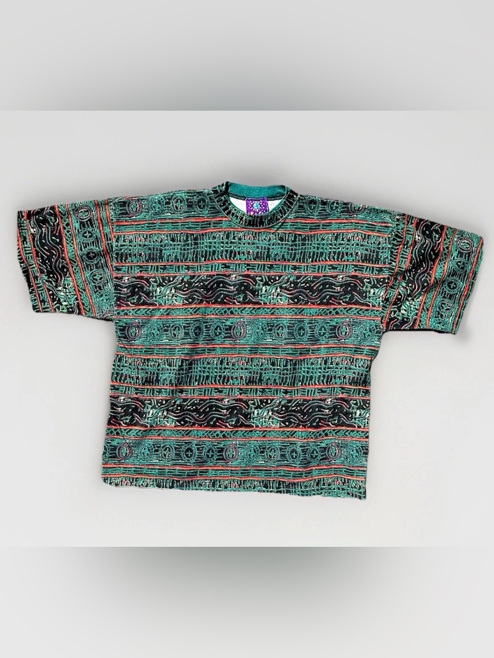 Prospirit Short Sleeve Patterned Tee in Teal, Black and Coral